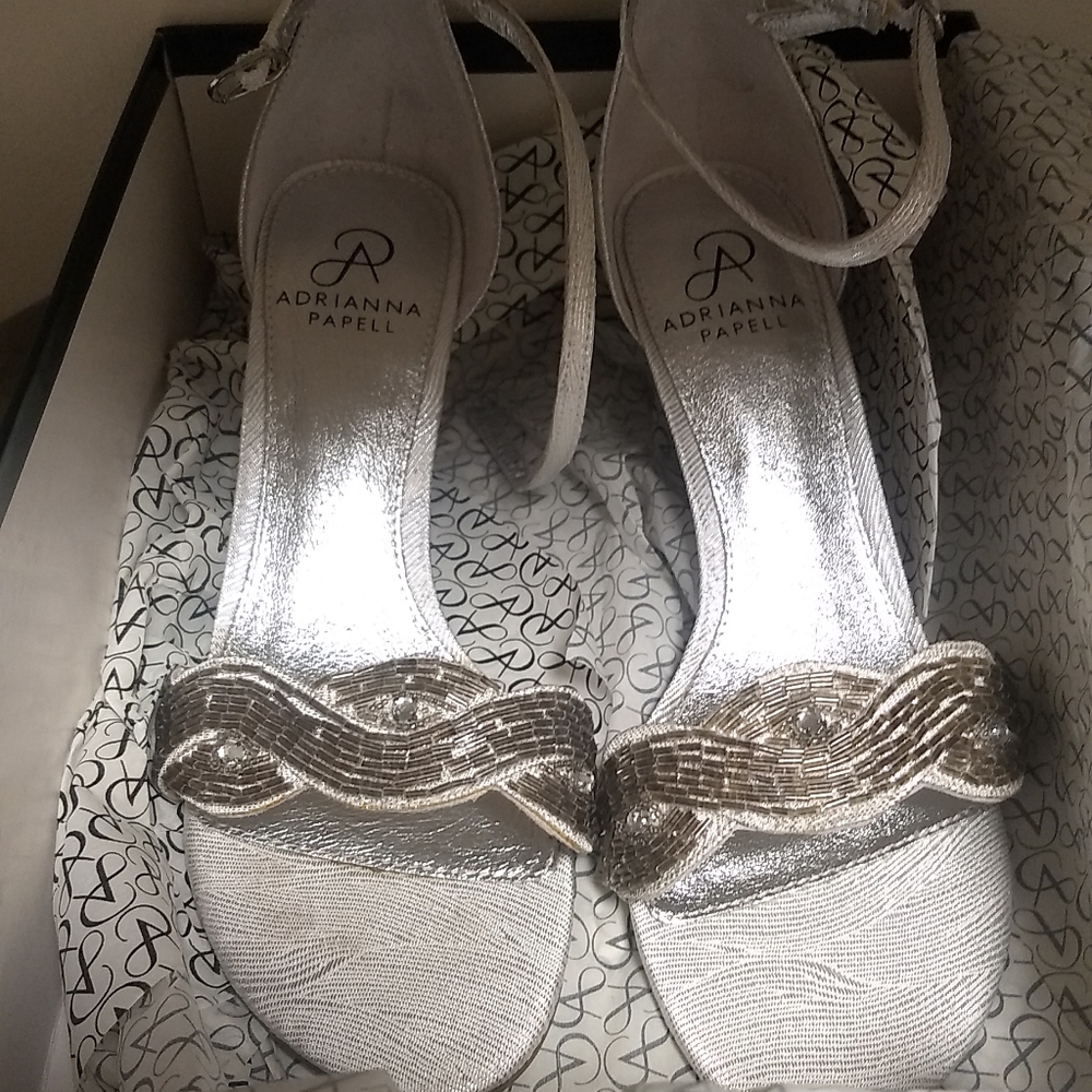 Silver Dress Sandal, sz 8, Adrianna Papell "Aerin"